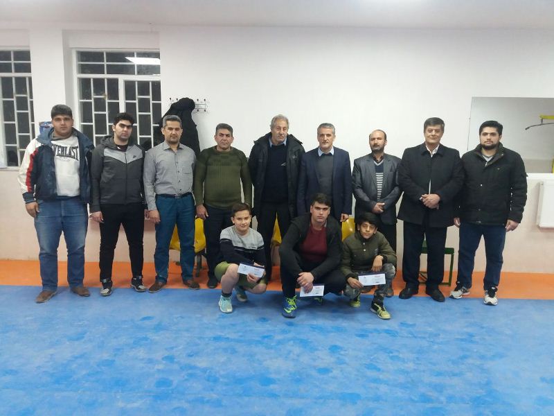 برگزاری مسابقات پرتاب چکش در استان 
